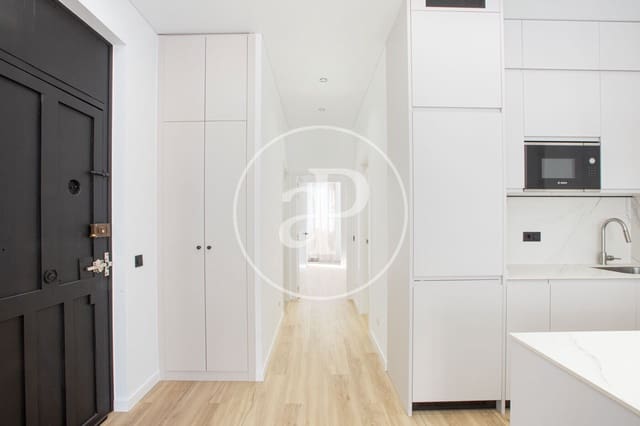 2 bedroom Apartment for rent in Russafa, Valencia city - € 1,600 (Ref: 9915900)
