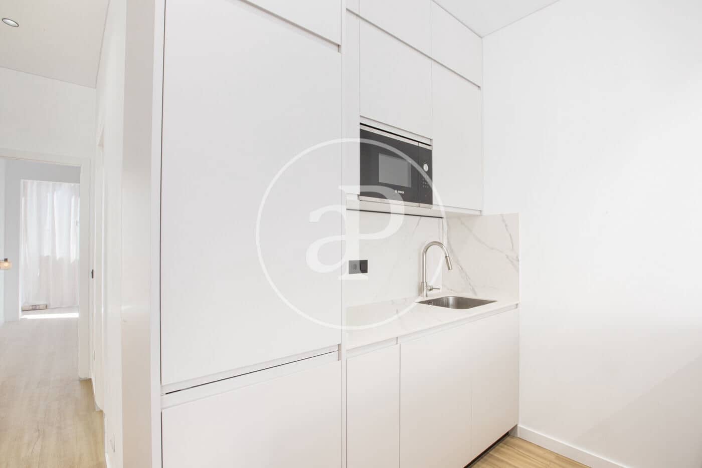 2 bedroom Apartment for rent in Valencia city - € 1,600 (Ref: 9915900)