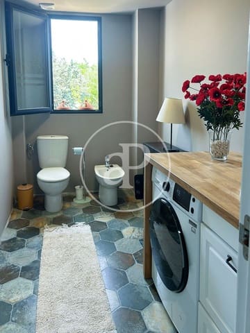 4 sypialnia Willa na sprzedaż w Riba-roja de Túria z basenem - 580 000 € (Ref: 9915901)