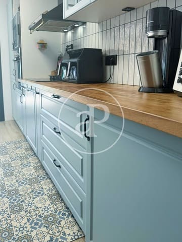 4 sypialnia Willa na sprzedaż w Riba-roja de Túria z basenem - 580 000 € (Ref: 9915901)