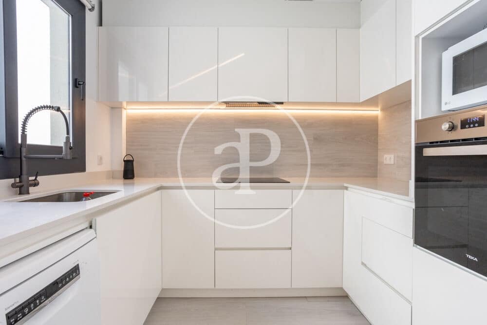 3 bedroom Apartment for rent in Pucol with pool garage - € 3,500 (Ref: 9915905)