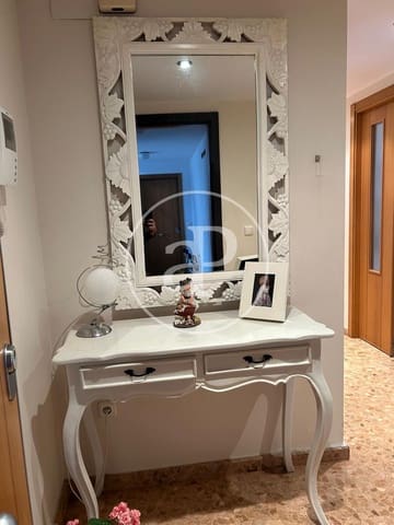 3 slaapkamer Appartement te huur in Moncada - € 1.100 (Ref: 9915906)
