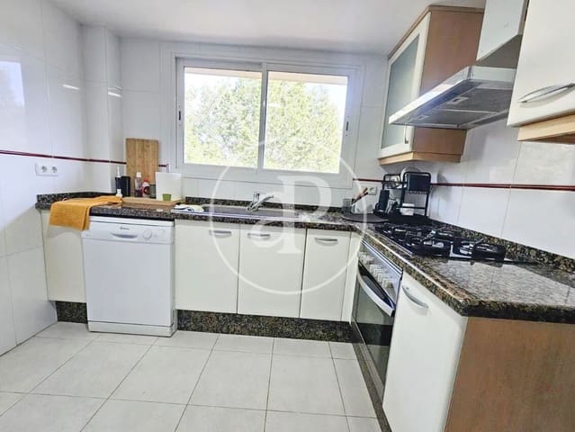 2 quarto Penthouse para venda em Bétera com piscina - 390 000 € (Ref: 9915907)