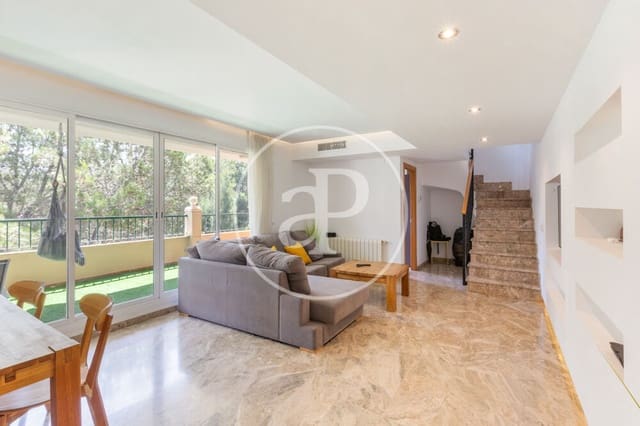 2 makuuhuone Kattohuoneisto myytävänä paikassa Bétera mukana uima-altaan - 390 000 € (Ref: 9915907)