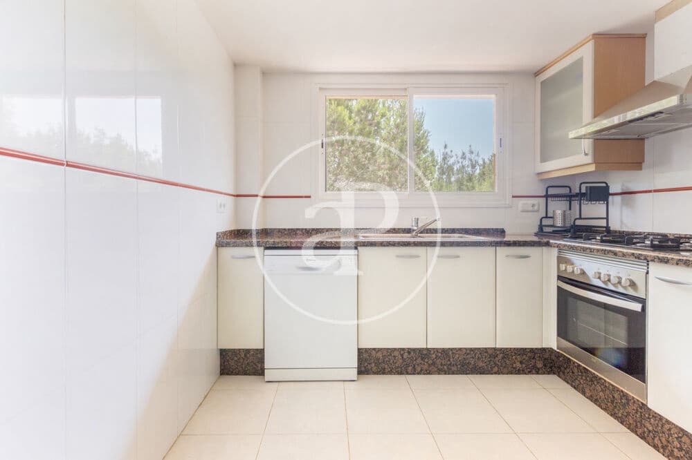 2 bedroom Penthouse for sale in Betera with pool - € 390,000 (Ref: 9915907)
