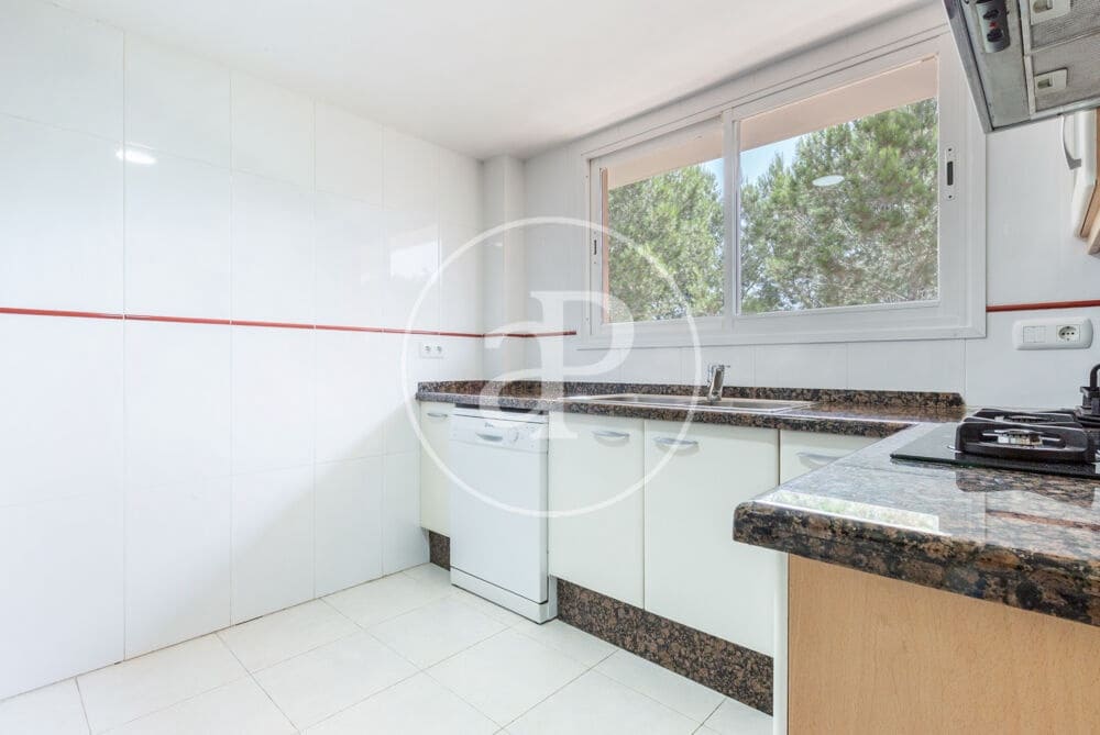 2 bedroom Penthouse for sale in Betera with pool - € 390,000 (Ref: 9915907)