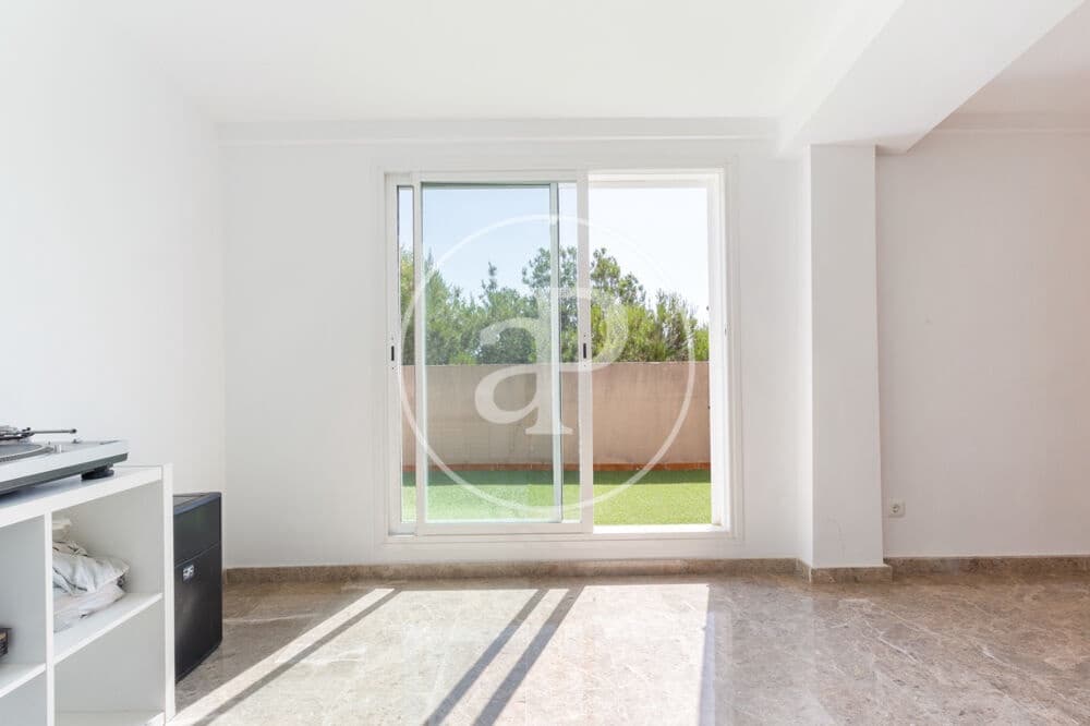 2 bedroom Penthouse for sale in Betera with pool - € 390,000 (Ref: 9915907)