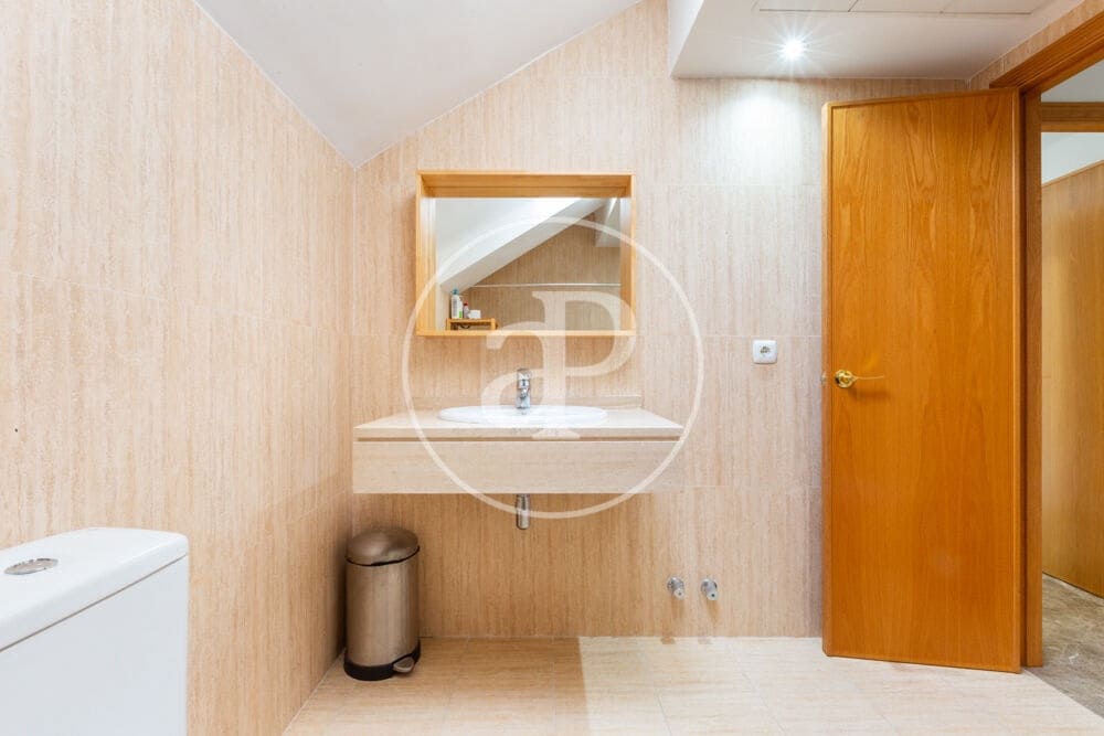 2 bedroom Penthouse for sale in Betera with pool - € 390,000 (Ref: 9915907)