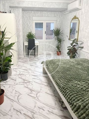 5 sypialnia Apartament na sprzedaż w Mislata - 210 000 € (Ref: 9915908)