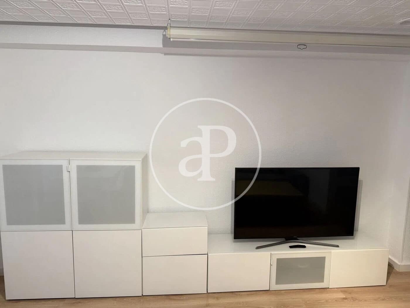 2 sovrum Lägenhet att hyra i Valencia stad - 1 400 € (Ref: 9915911)