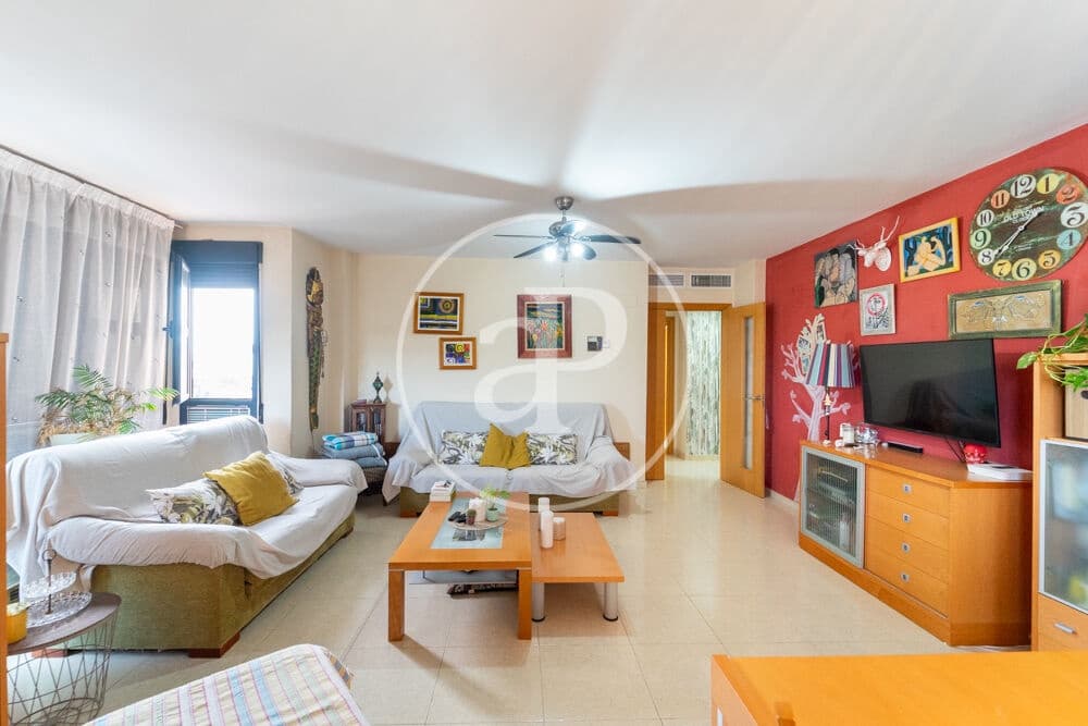 4 makuuhuone Huoneisto myytävänä paikassa Alicante kaupunki mukana uima-altaan - 319 900 € (Ref: 9915912)