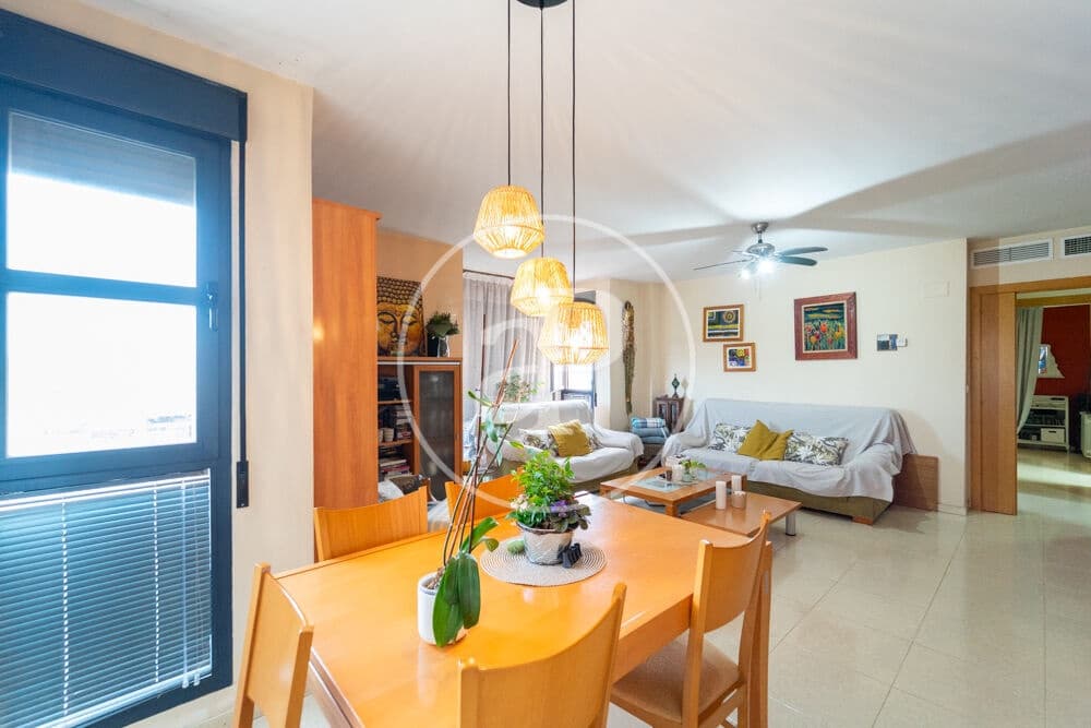 4 makuuhuone Huoneisto myytävänä paikassa Alicante kaupunki mukana uima-altaan - 319 900 € (Ref: 9915912)