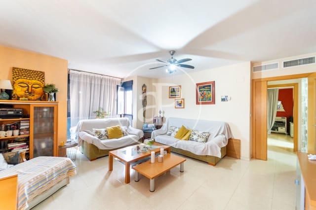 4 makuuhuone Huoneisto myytävänä paikassa Alicante kaupunki mukana uima-altaan - 319 900 € (Ref: 9915912)