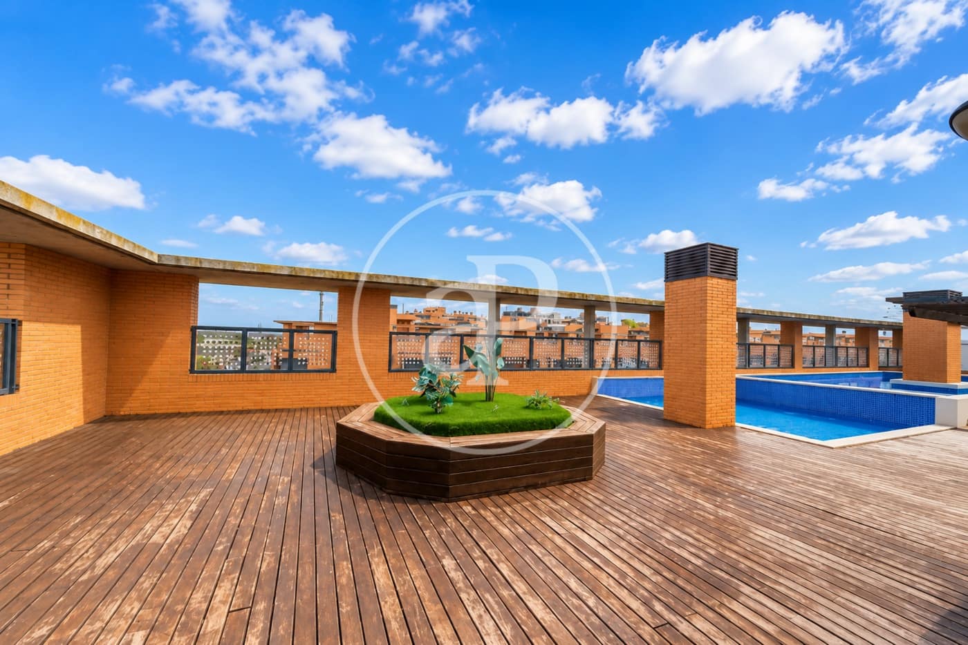 4 makuuhuone Huoneisto myytävänä paikassa Alicante kaupunki mukana uima-altaan - 319 900 € (Ref: 9915912)
