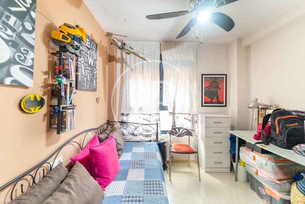4 makuuhuone Huoneisto myytävänä paikassa Alicante kaupunki mukana uima-altaan - 319 900 € (Ref: 9915912)