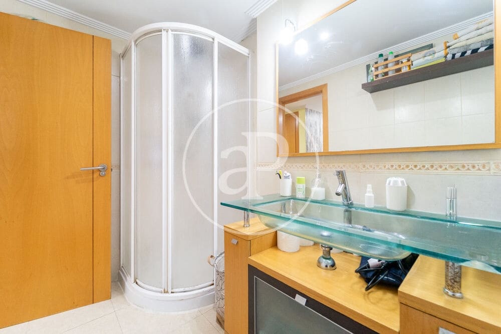 4 makuuhuone Huoneisto myytävänä paikassa Alicante kaupunki mukana uima-altaan - 319 900 € (Ref: 9915912)