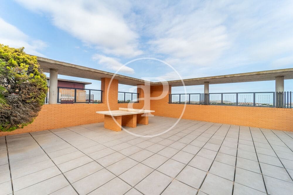 4 makuuhuone Huoneisto myytävänä paikassa Alicante kaupunki mukana uima-altaan - 319 900 € (Ref: 9915912)