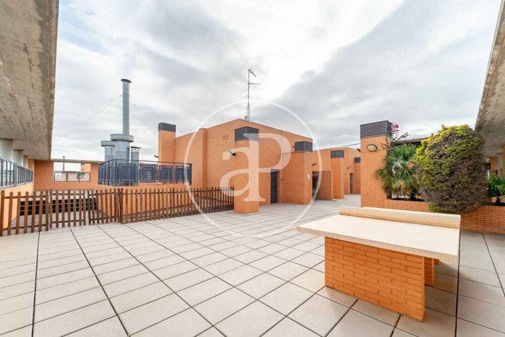 4 makuuhuone Huoneisto myytävänä paikassa Alicante kaupunki mukana uima-altaan - 319 900 € (Ref: 9915912)