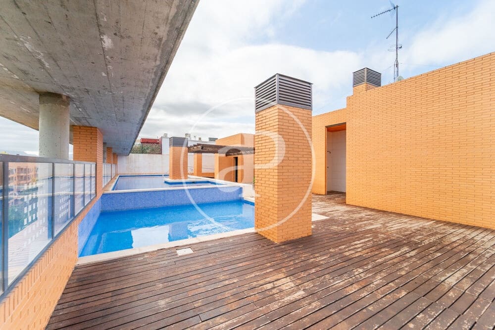 4 makuuhuone Huoneisto myytävänä paikassa Alicante kaupunki mukana uima-altaan - 319 900 € (Ref: 9915912)