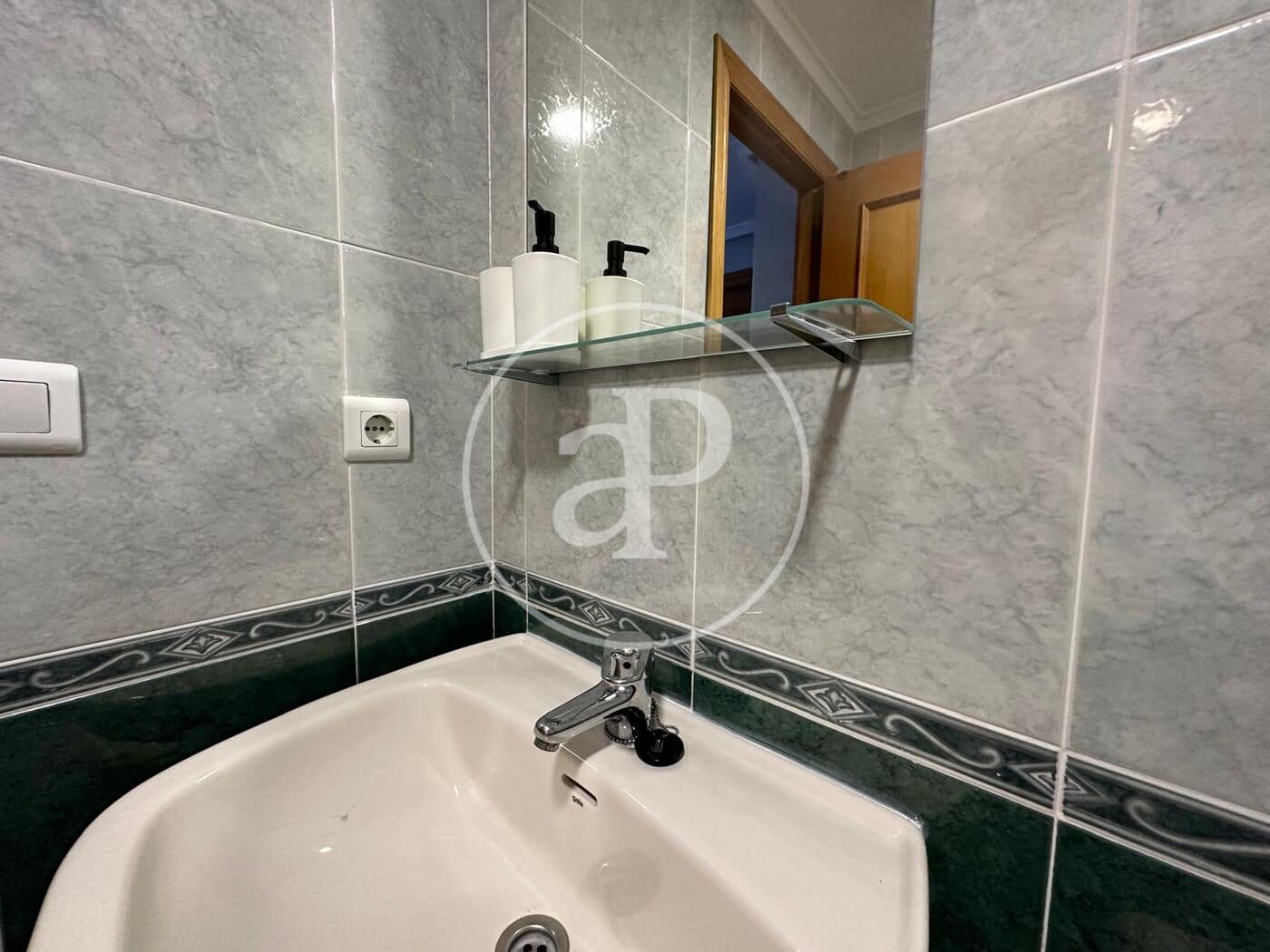 2 soveværelse Penthouse til leje i Benimamet med garage - € 1.400 (Ref: 9920513)