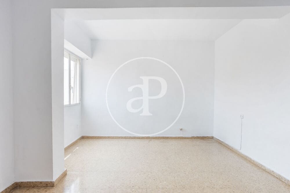Apartamento de 5 habitaciones en València ciudad en venta - 570.000 € (Ref: 9920514)