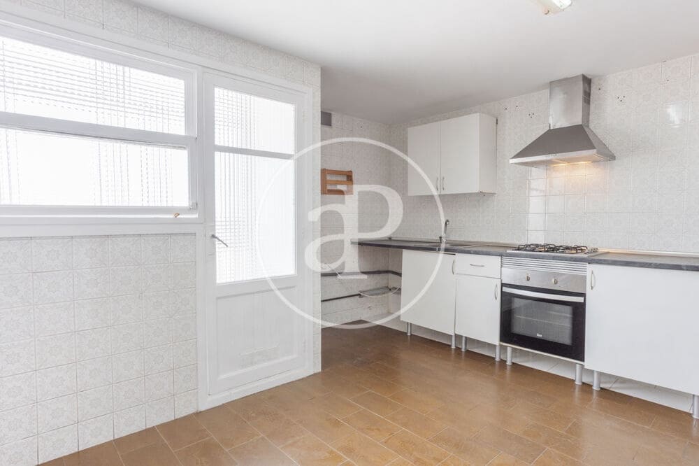 Apartamento de 5 habitaciones en València ciudad en venta - 570.000 € (Ref: 9920514)