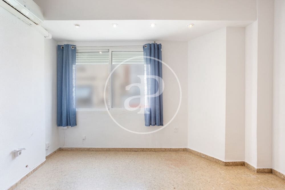 Apartamento de 5 habitaciones en València ciudad en venta - 570.000 € (Ref: 9920514)