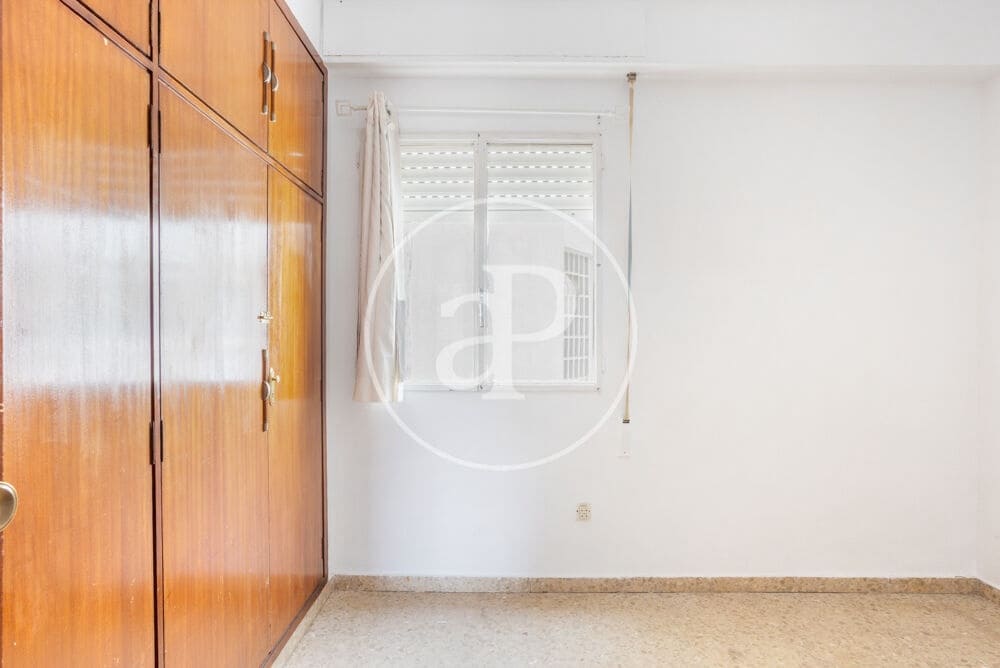 Apartamento de 5 habitaciones en València ciudad en venta - 570.000 € (Ref: 9920514)