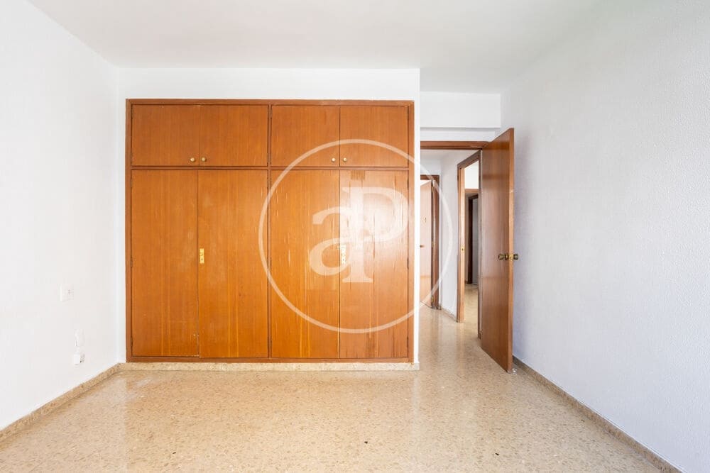 Apartamento de 5 habitaciones en València ciudad en venta - 570.000 € (Ref: 9920514)