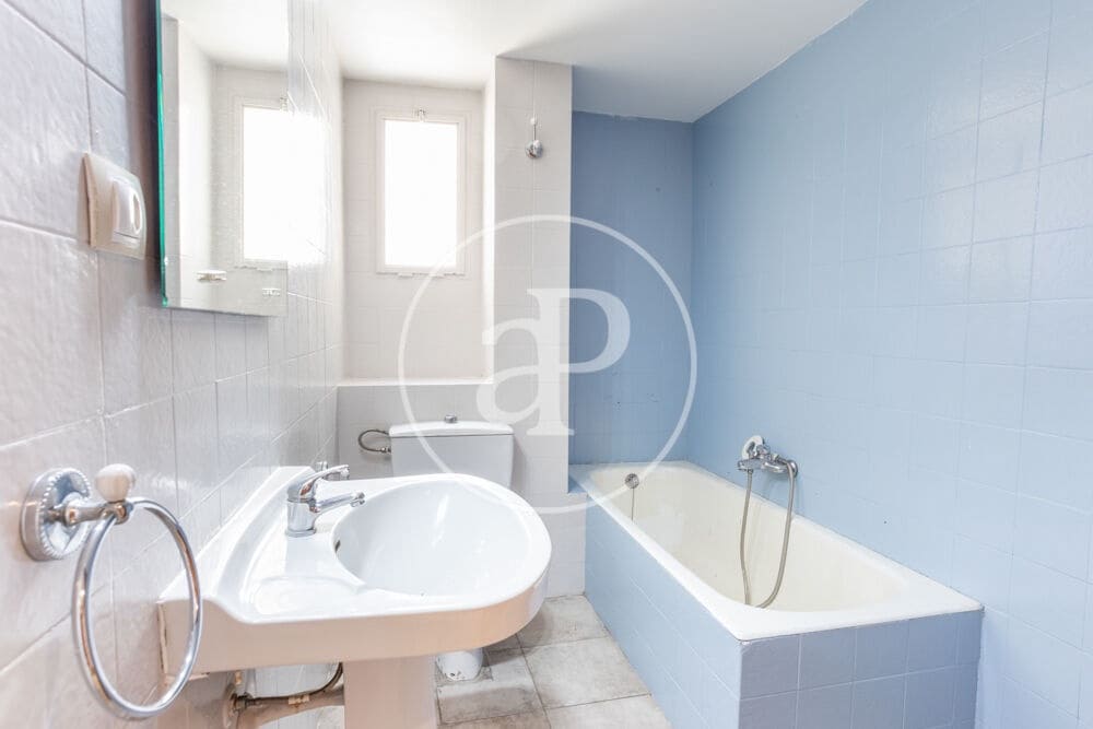 Apartamento de 5 habitaciones en València ciudad en venta - 570.000 € (Ref: 9920514)
