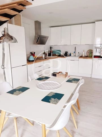 3 slaapkamer Penthouse te huur in Russafa, Valencia stad - € 2.200 (Ref: 9920515)