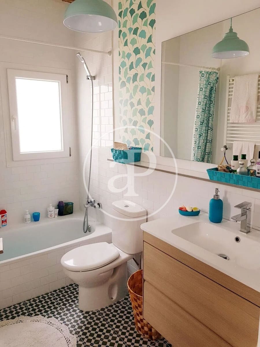 3 slaapkamer Penthouse te huur in Valencia stad - € 2.200 (Ref: 9920515)