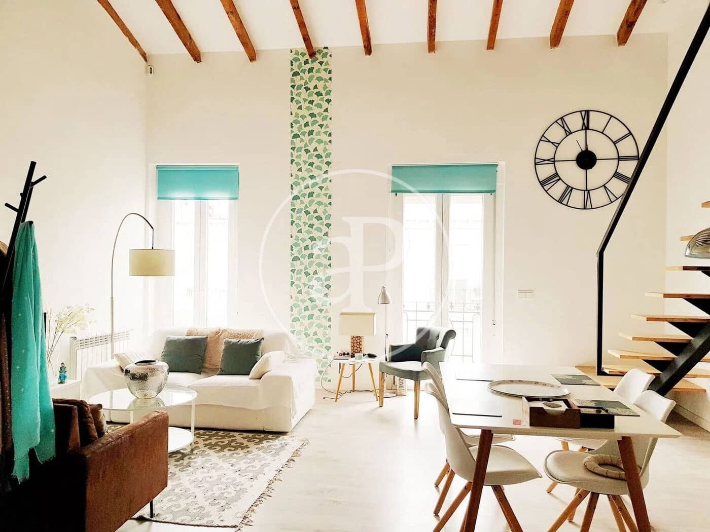 3 slaapkamer Penthouse te huur in Valencia stad - € 2.200 (Ref: 9920515)
