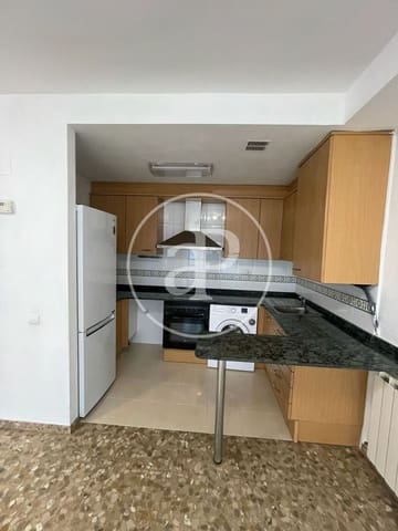 1 slaapkamer Appartement te huur in Cabanyal-Canyamelar, Valencia stad met garage - € 1.400 (Ref: 9920516)