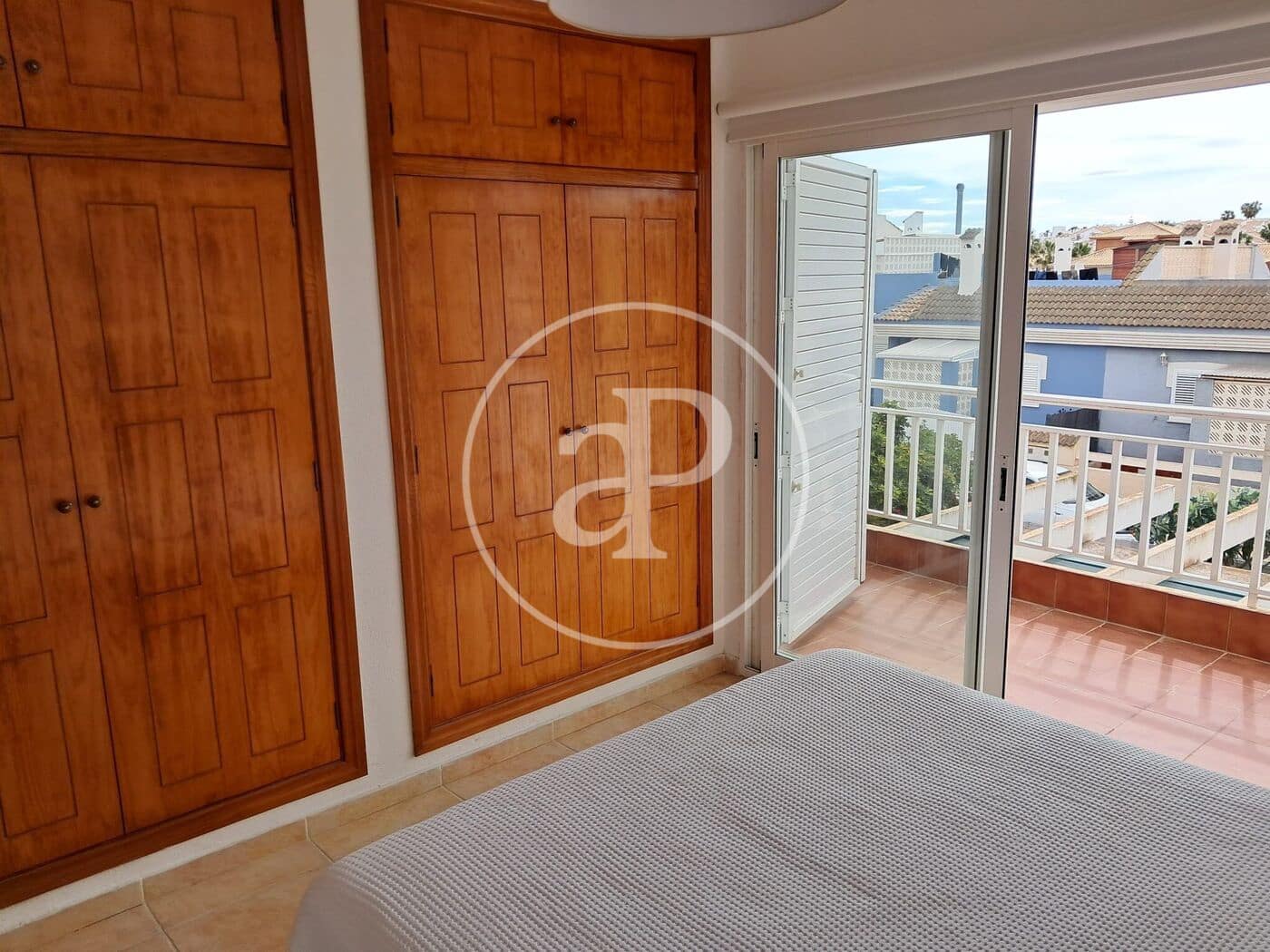3 Zimmer Apartment zu vermieten in Alicante / Alacant Stadt mit Pool - 1.700 € (Ref: 9920517)