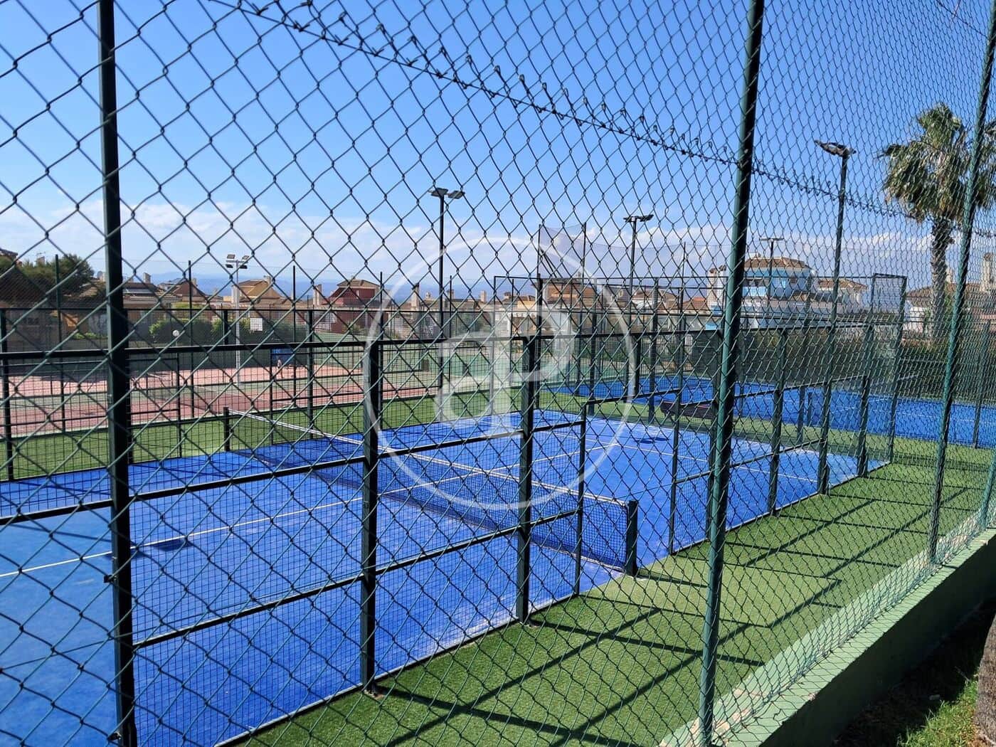 3 Zimmer Apartment zu vermieten in Alicante / Alacant Stadt mit Pool - 1.700 € (Ref: 9920517)