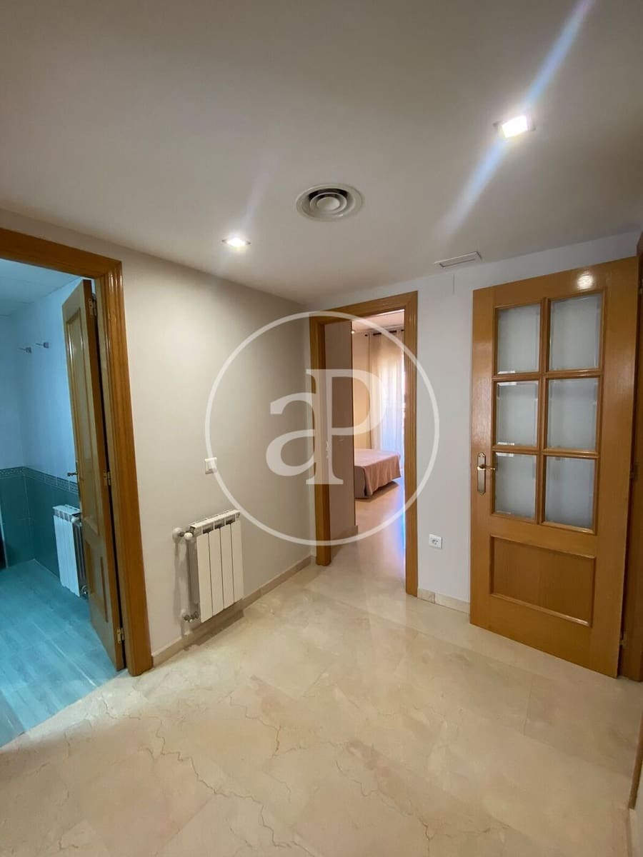 Apartamento de 3 habitaciones en València ciudad en alquiler con piscina garaje - 3.000 € (Ref: 9922375)