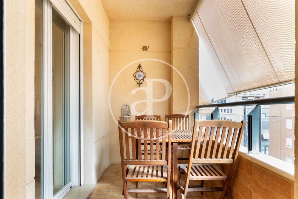 3 quarto Apartamento para arrendar em Valencia cidade com piscina garagem - 2 500 € (Ref: 9922375)