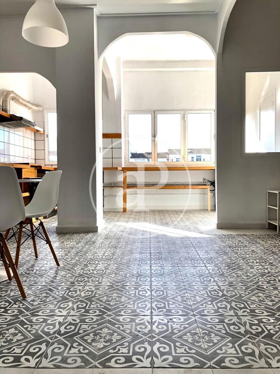 3 slaapkamer Appartement te huur in Valencia stad - € 1.600 (Ref: 9922376)
