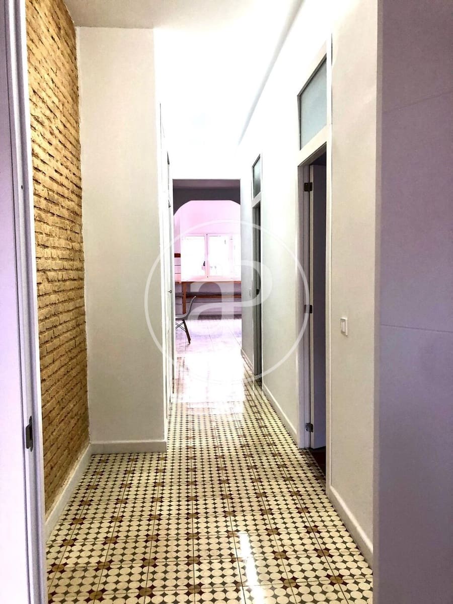 3 slaapkamer Appartement te huur in Valencia stad - € 1.600 (Ref: 9922376)