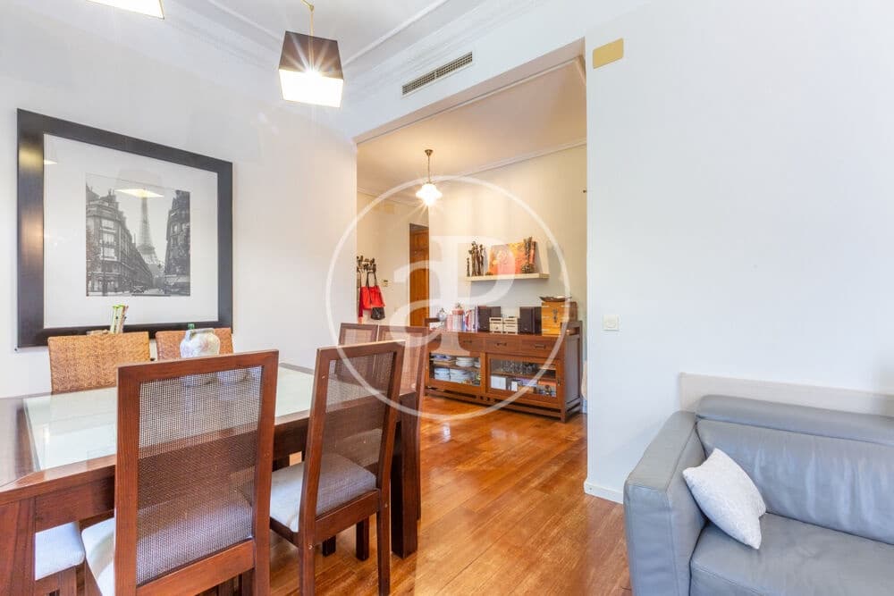 4 soveværelse Lejlighed til salg i Valencia by - € 640.000 (Ref: 9927504)