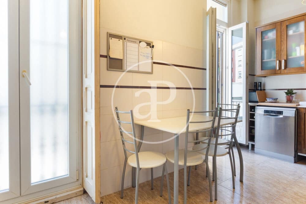 4 soveværelse Lejlighed til salg i Valencia by - € 640.000 (Ref: 9927504)