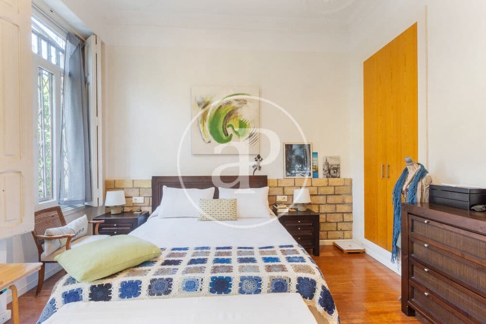 4 soveværelse Lejlighed til salg i Valencia by - € 640.000 (Ref: 9927504)
