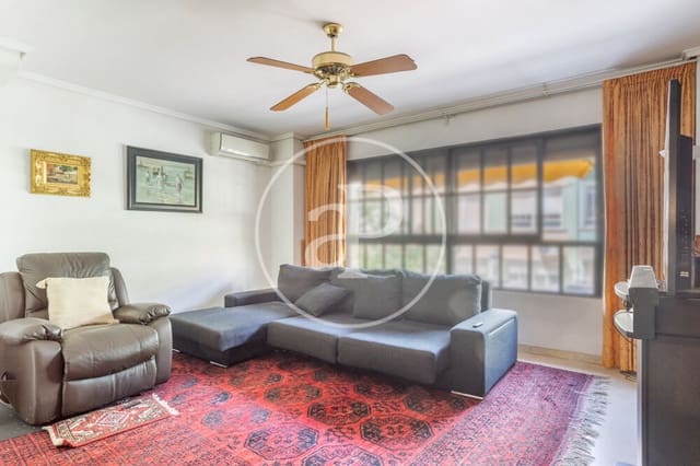3 soveværelse Lejlighed til salg i La Gran Via, Valencia by - € 650.000 (Ref: 9927505)