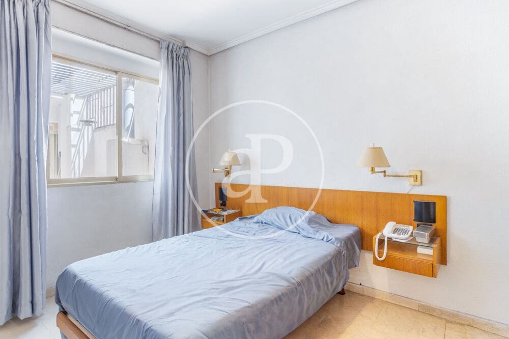 3 soveværelse Lejlighed til salg i Valencia by - € 650.000 (Ref: 9927505)