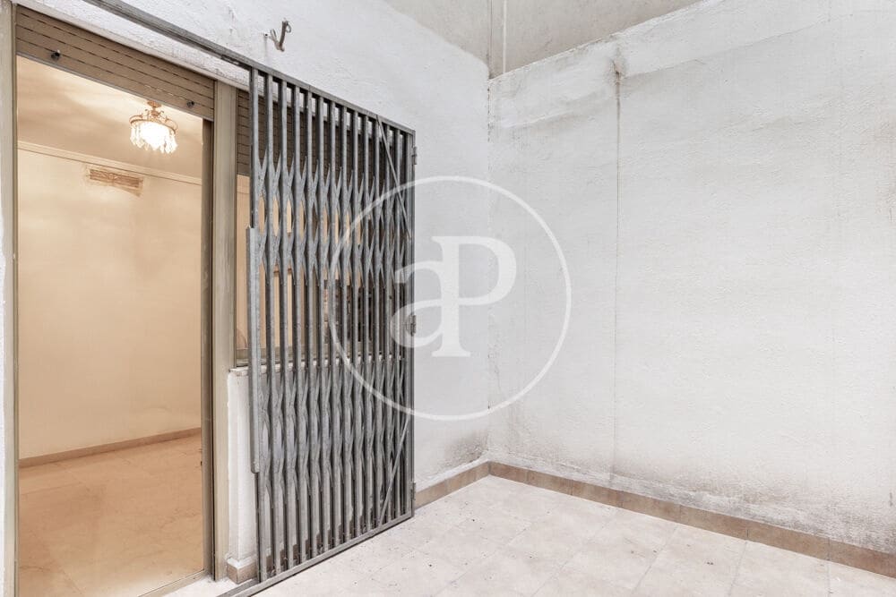 3 soveværelse Lejlighed til salg i Valencia by - € 650.000 (Ref: 9927505)