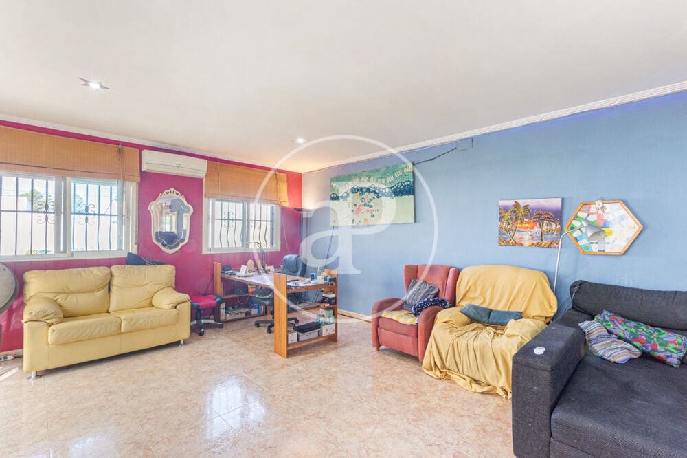 3 quarto Moradia para venda em Olocau com piscina - 359 000 € (Ref: 9929471)