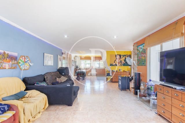 3 quarto Moradia para venda em Olocau com piscina - 359 000 € (Ref: 9929471)