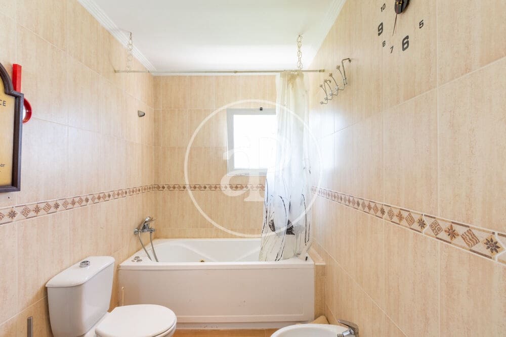 3 quarto Moradia para venda em Olocau com piscina - 359 000 € (Ref: 9929471)