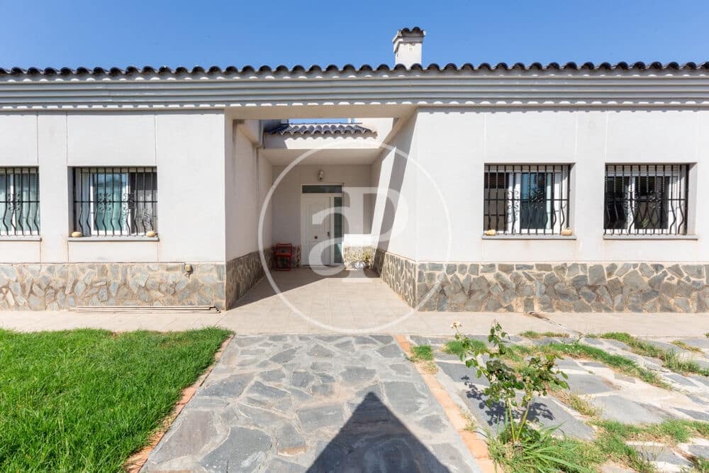 3 quarto Moradia para venda em Olocau com piscina - 359 000 € (Ref: 9929471)